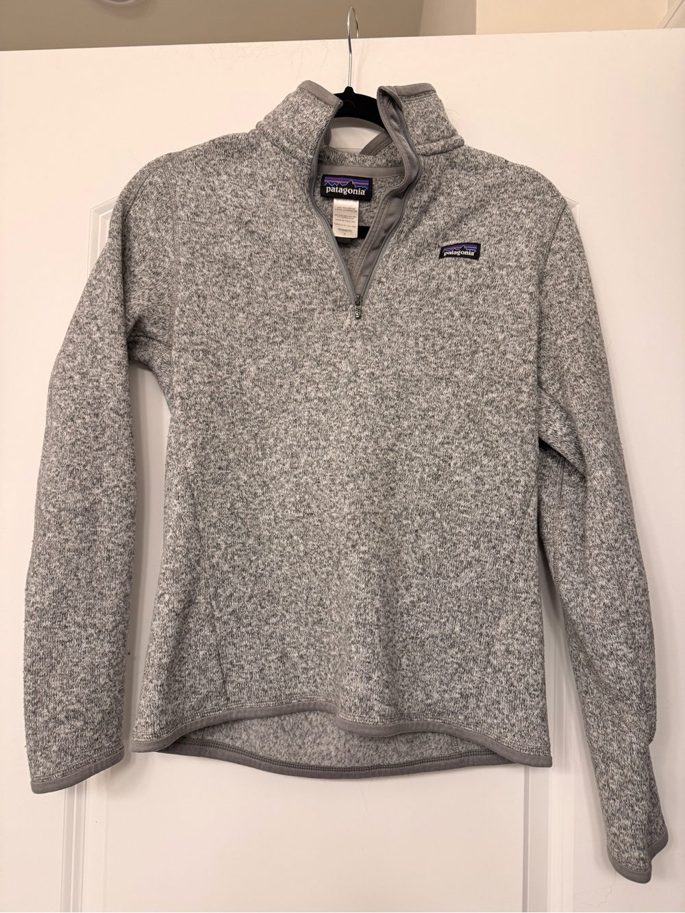 Patagonia Gray Heather Women's Quarter-Zip Fleece Pullover